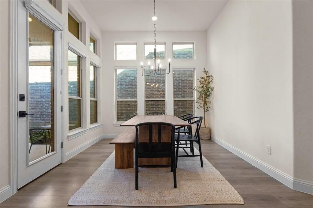 4719 Mulberry Hill Ln - Photo 4 of 33