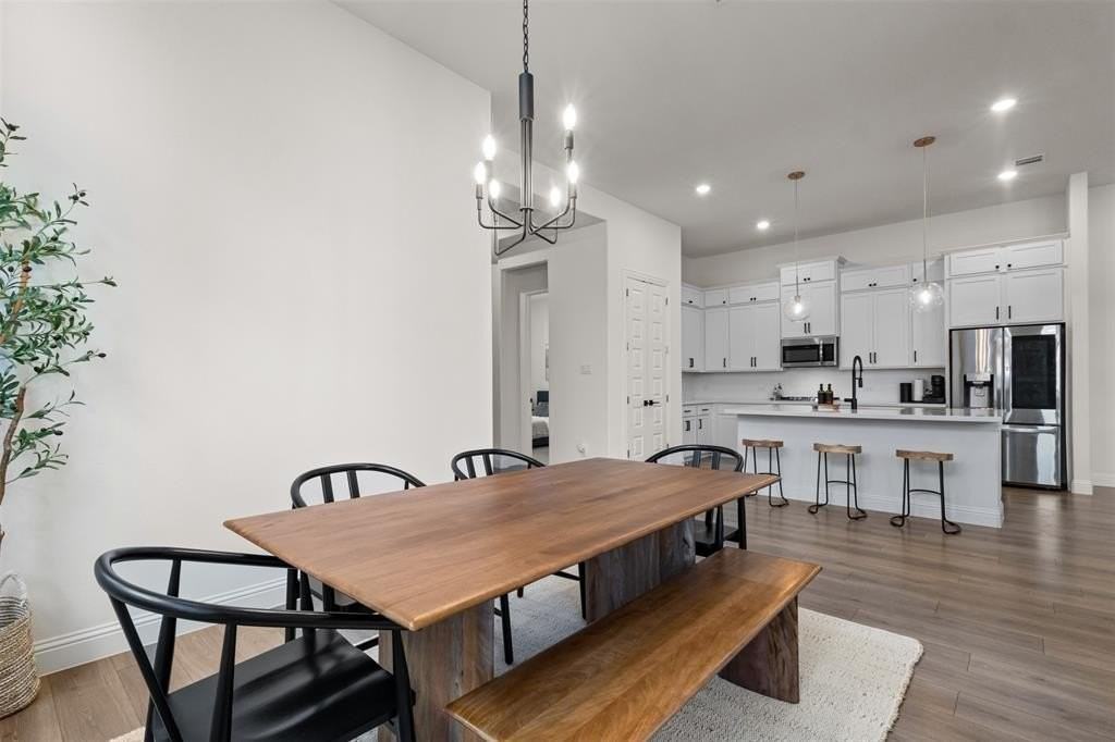 4719 Mulberry Hill Ln - Photo 5 of 33