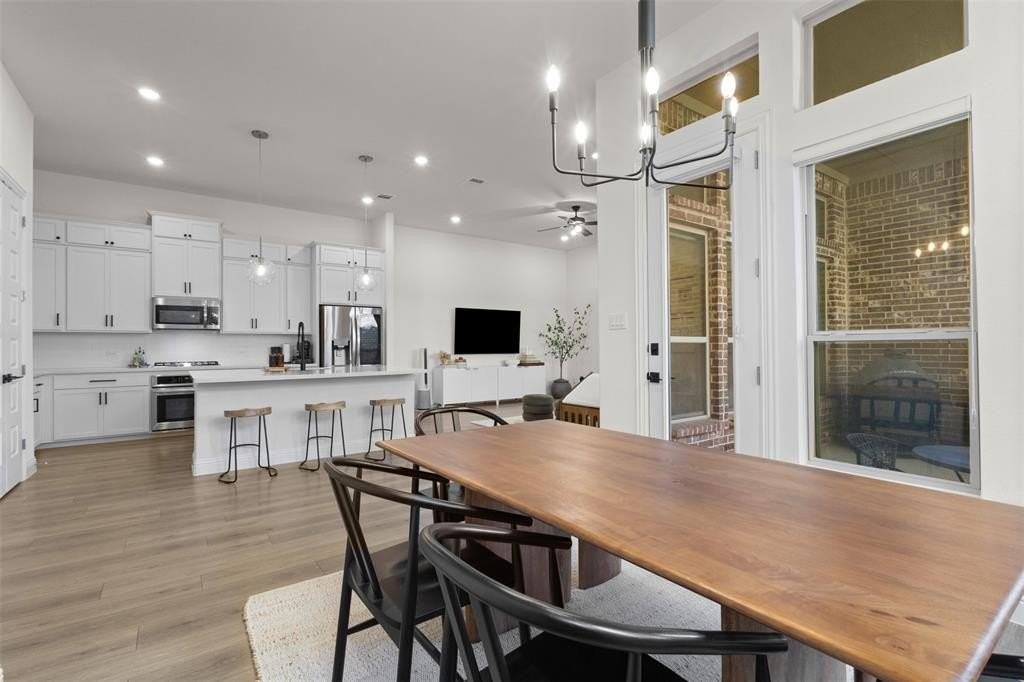 4719 Mulberry Hill Ln - Photo 6 of 33