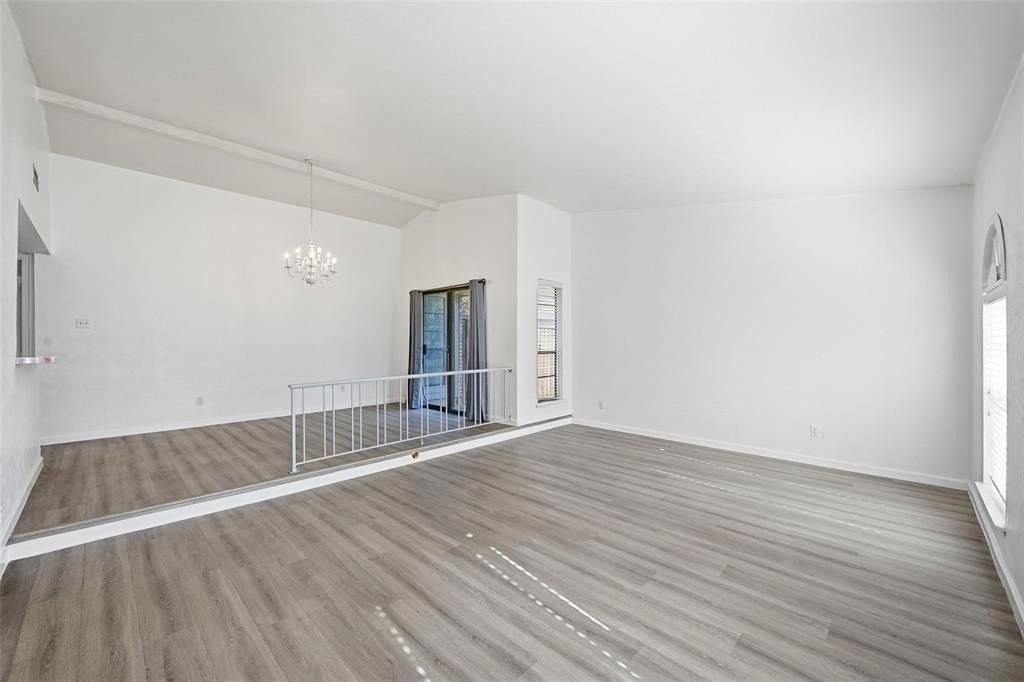 1519 Cherokee Trl - Photo 5 of 30