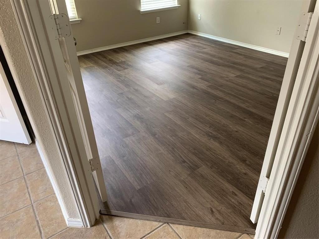 1513 Heron Dr - Photo 7 of 16