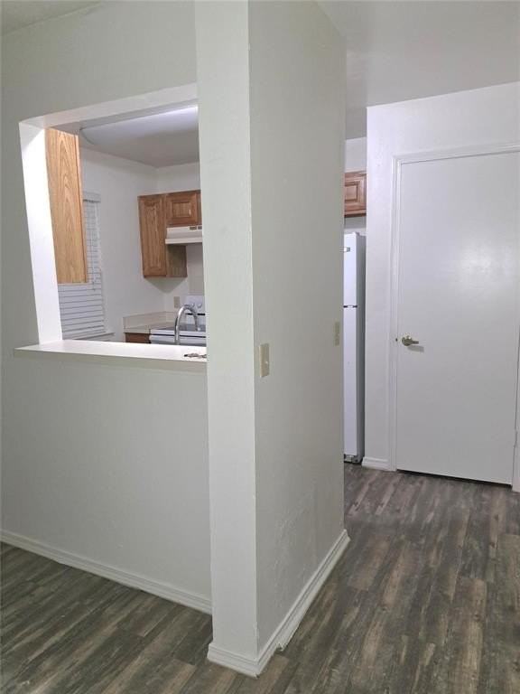 1304 Halsell St - Photo 7 of 12