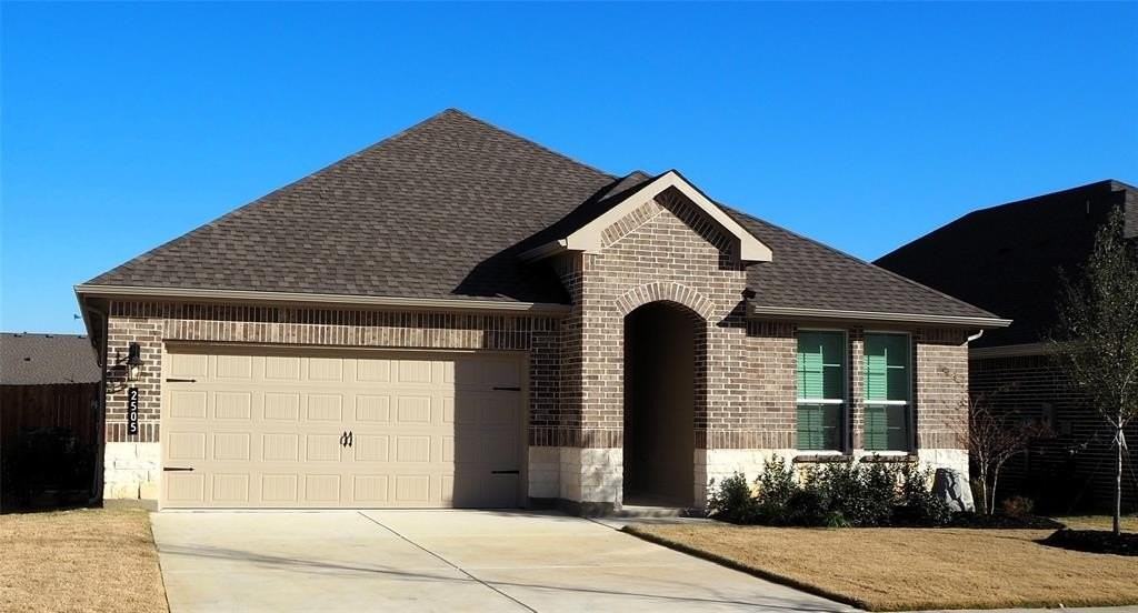 2505 Starling St - Photo 2 of 36