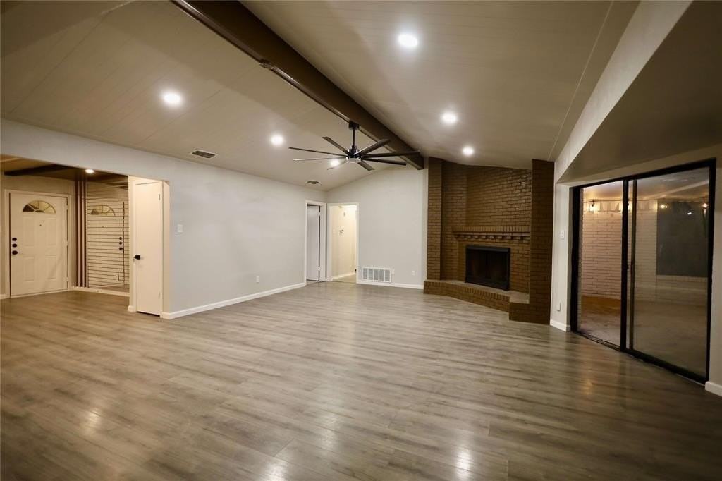 905 Pine Tree Ln - Photo 4 of 11