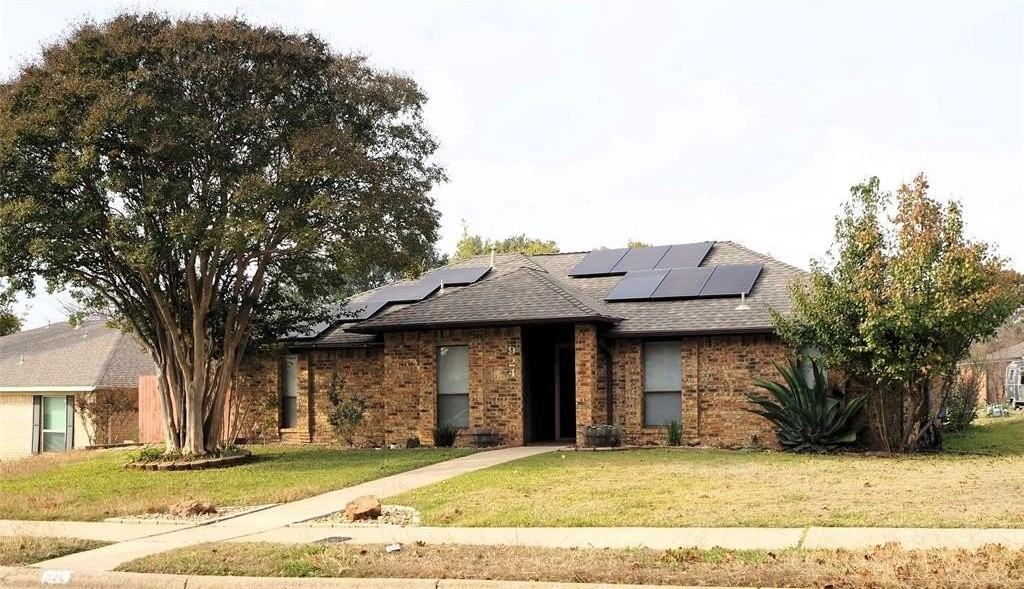 924 Summer Trl - Photo 3 of 25