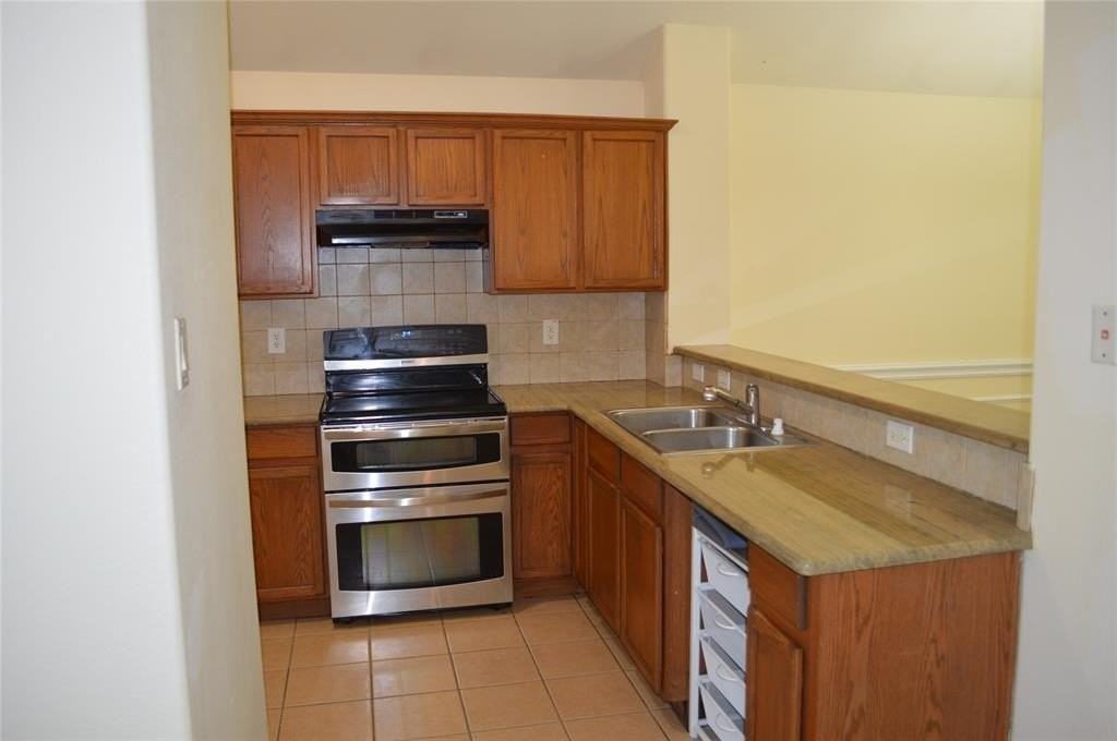 4336 San Marcus Dr - Photo 4 of 7