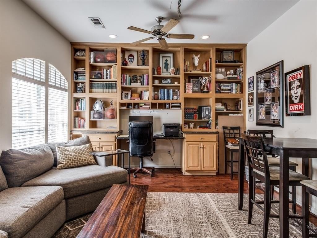 5735 Richmond Ave #J - Photo 6 of 17