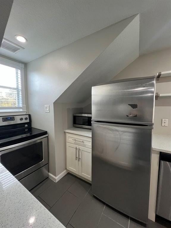 6200 Victor St #B - Photo 7 of 27