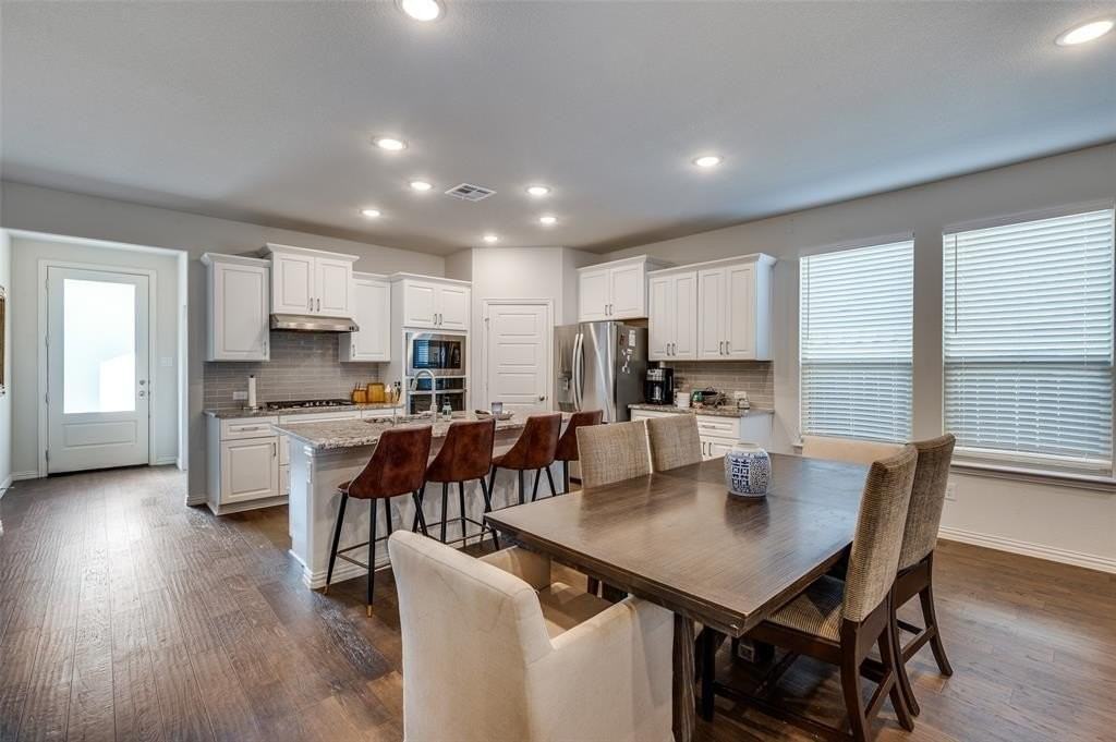 3305 Ironstone Rd - Photo 7 of 19