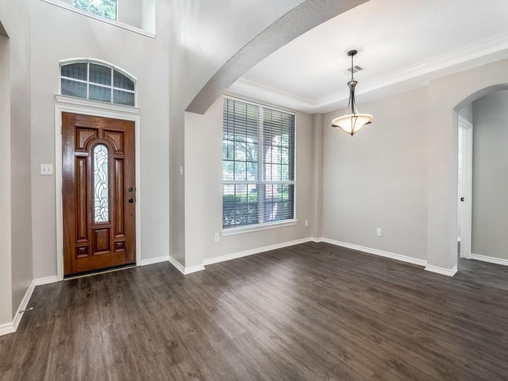 2313 Campfire Ln - Photo 2 of 25