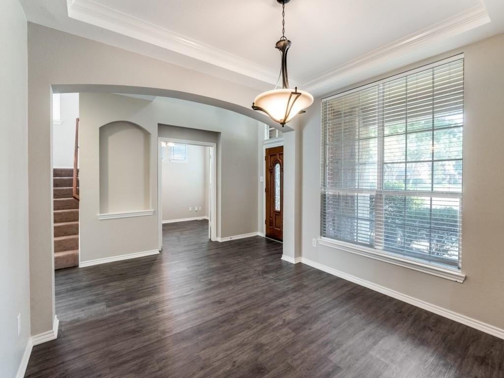 2313 Campfire Ln - Photo 3 of 25