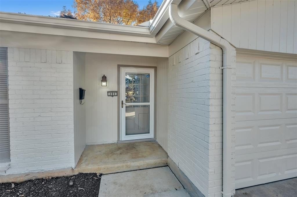 121 Quail Creek Dr - Photo 4 of 26