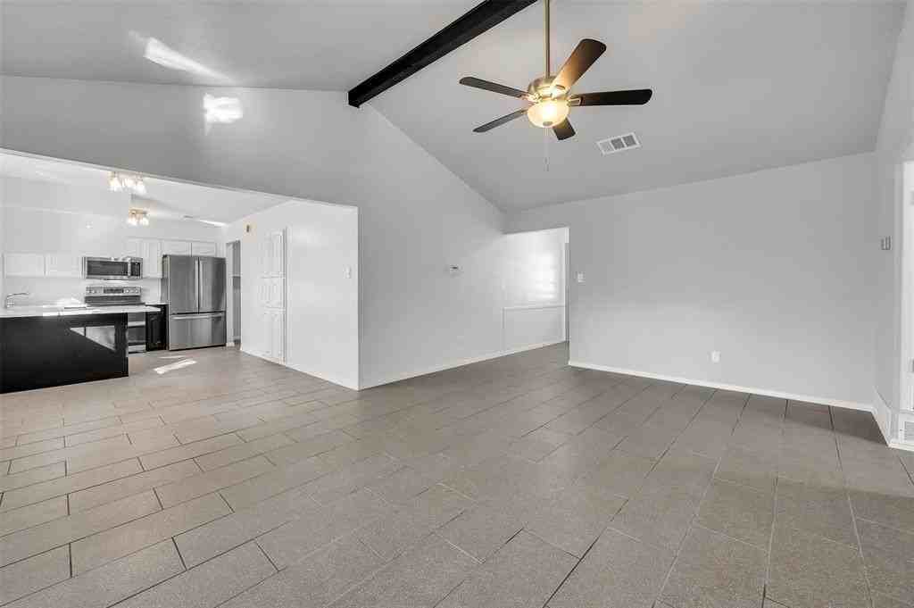 121 Quail Creek Dr - Photo 5 of 26