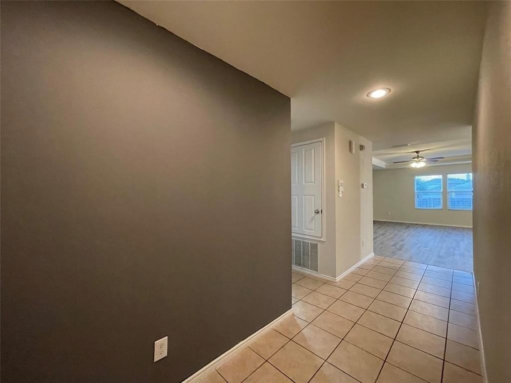 5817 Mountain Bluff Dr - Photo 2 of 35