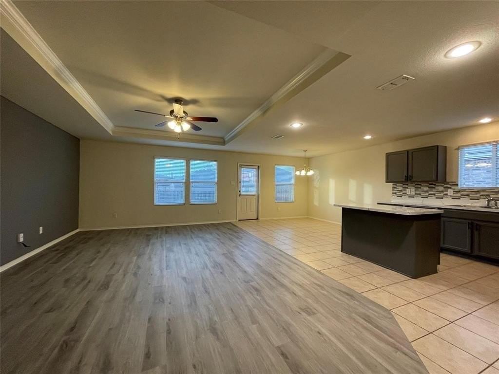 5817 Mountain Bluff Dr - Photo 4 of 35