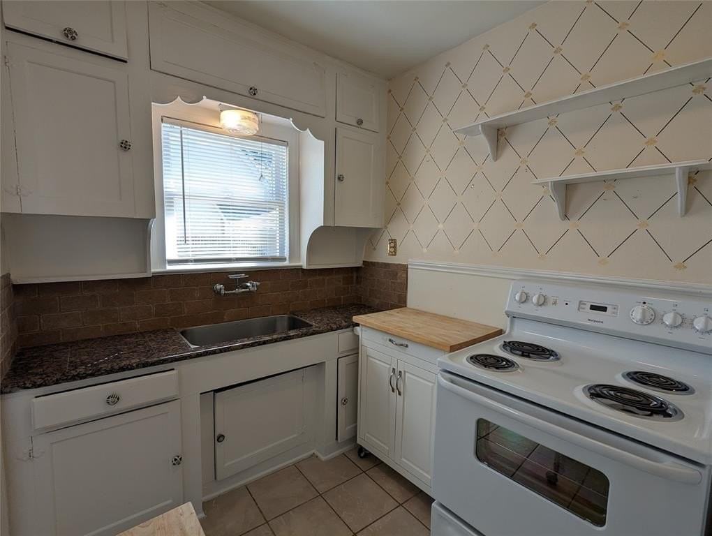 6330 Vickery Blvd - Photo 6 of 12