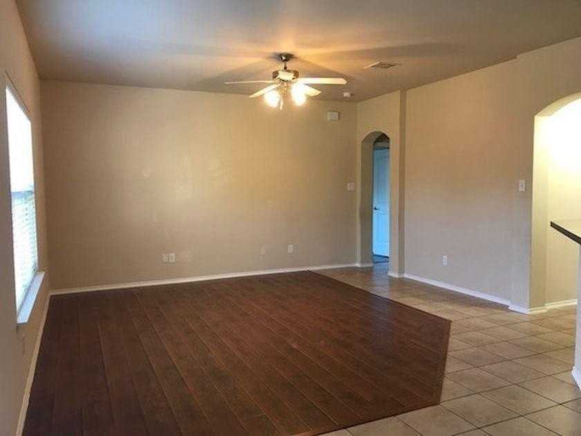 9801 Tyler Dr - Photo 5 of 18