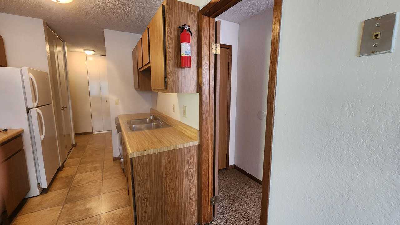 The Rock Apartments - Photo 4 of 25