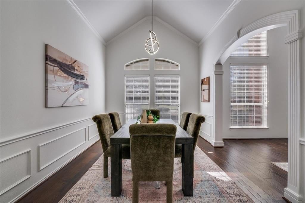 237 Mimosa Dr - Photo 7 of 21