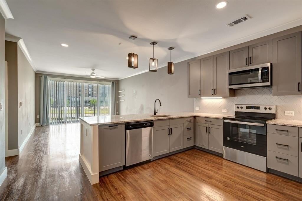 3517 Windhaven Pkwy #1308 - Photo 7 of 30