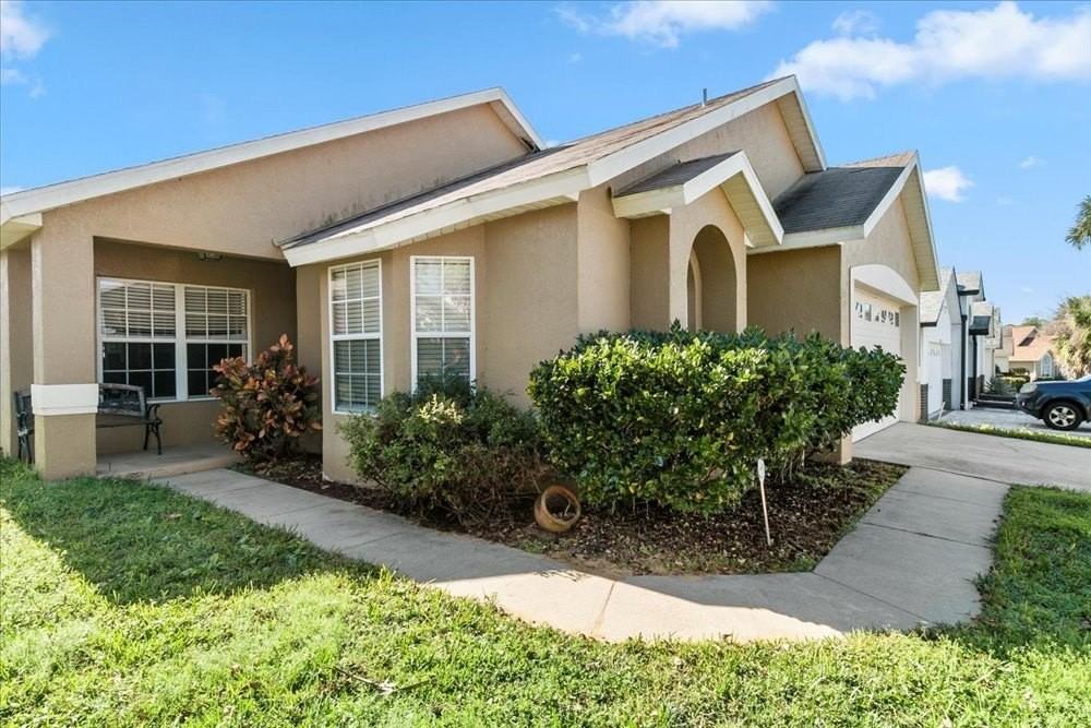 8084 Santee Dr - Photo 2 of 26