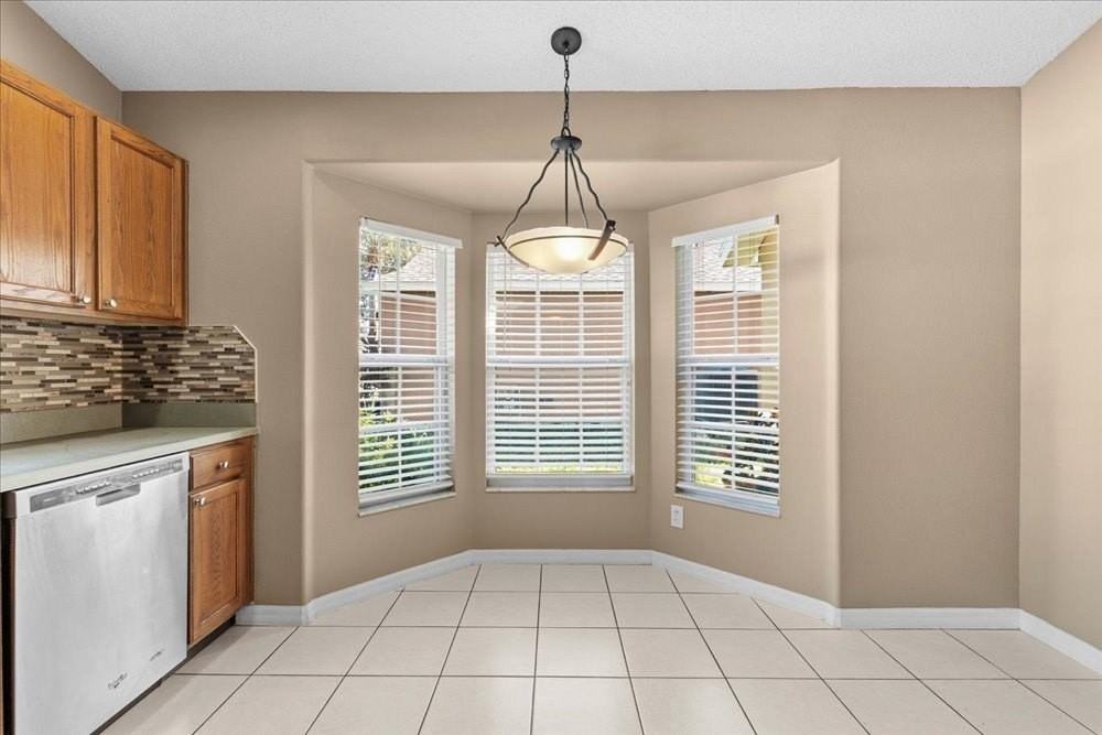 8084 Santee Dr - Photo 7 of 26