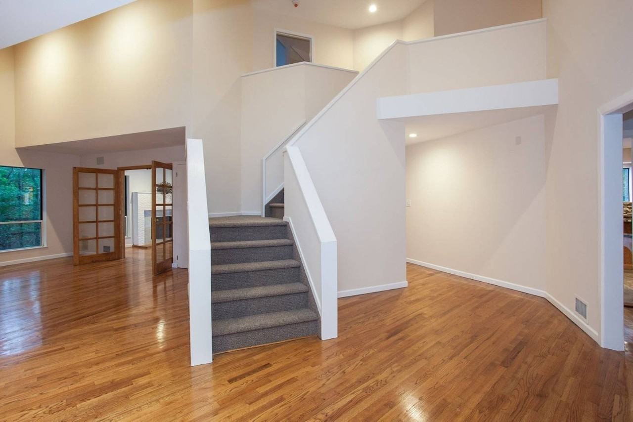 12 N Ridge Rd - Photo 4 of 34