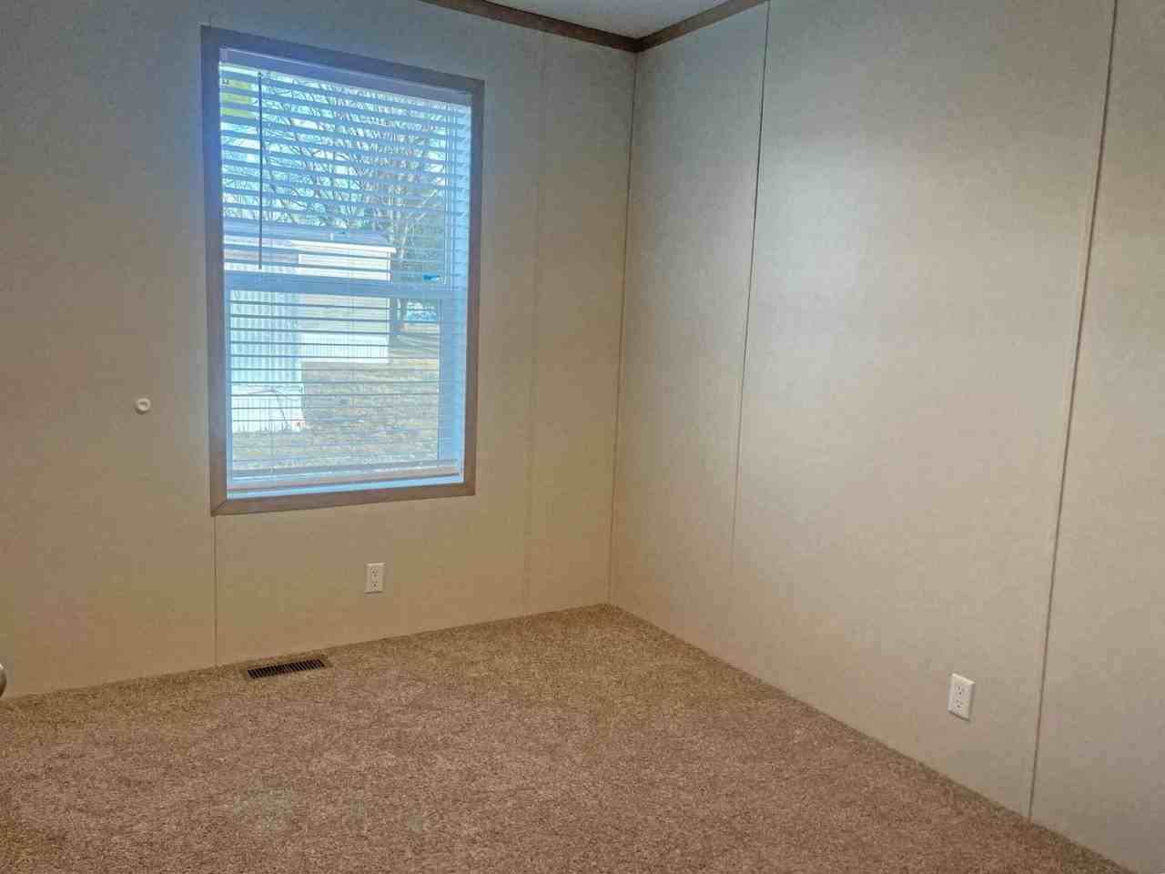 2404 N 8th St #105 - Photo 4 of 9