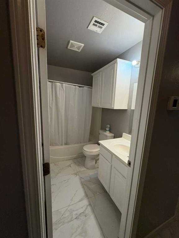 1217 Sw 18th St - Photo 7 of 22