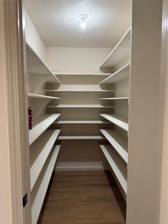 1115 Asalee St - Photo 4 of 18