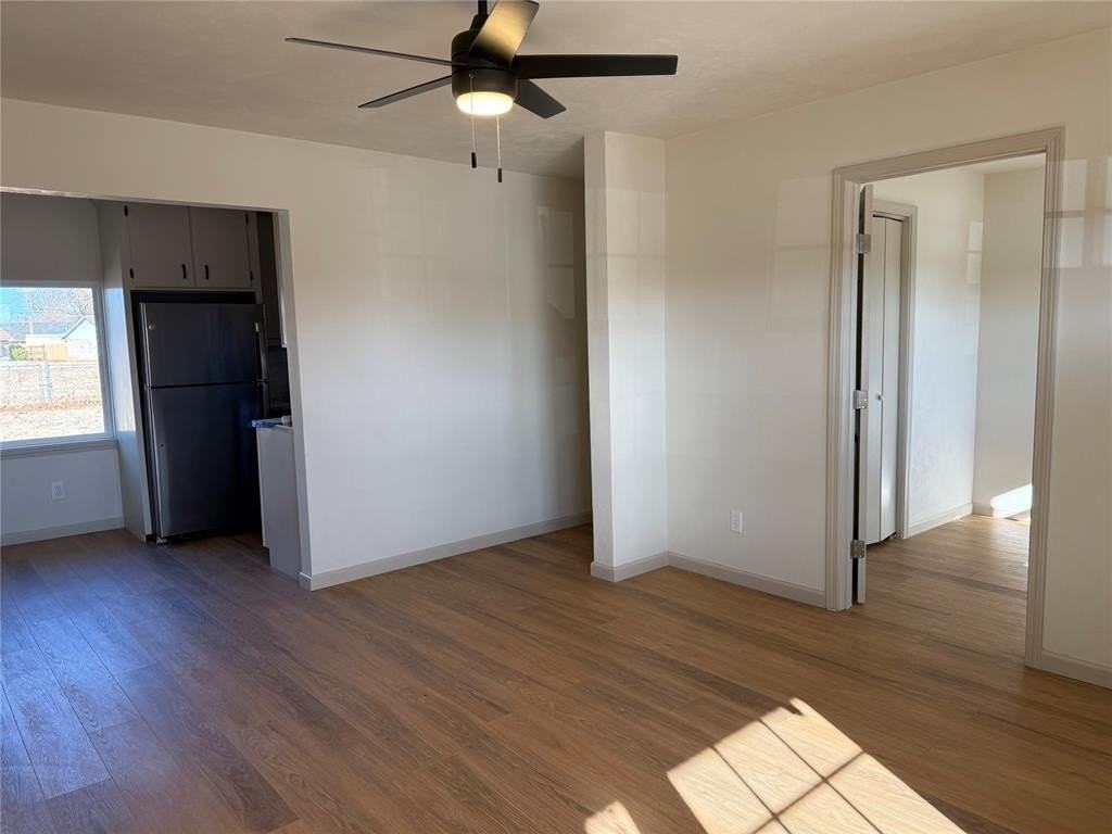 1115 Asalee St - Photo 5 of 18