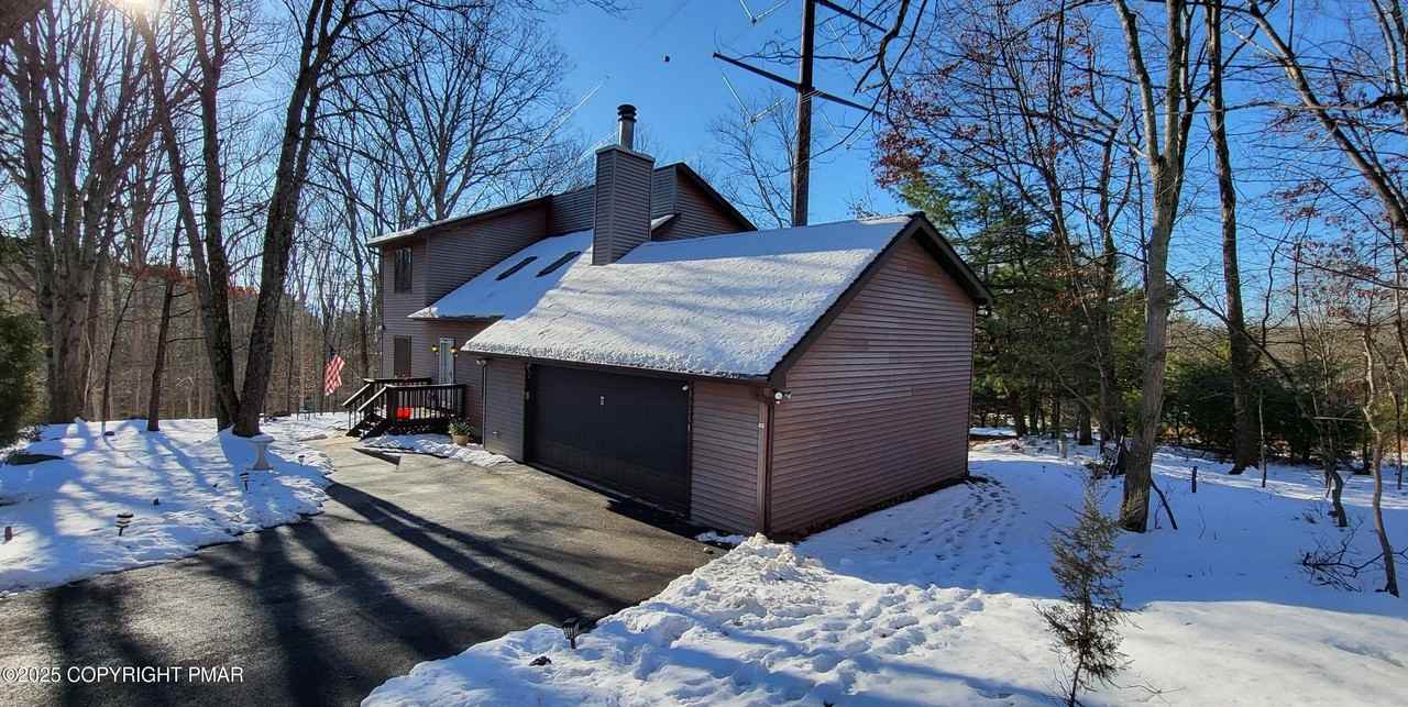 6116 Braintree Ct - Photo 2 of 50