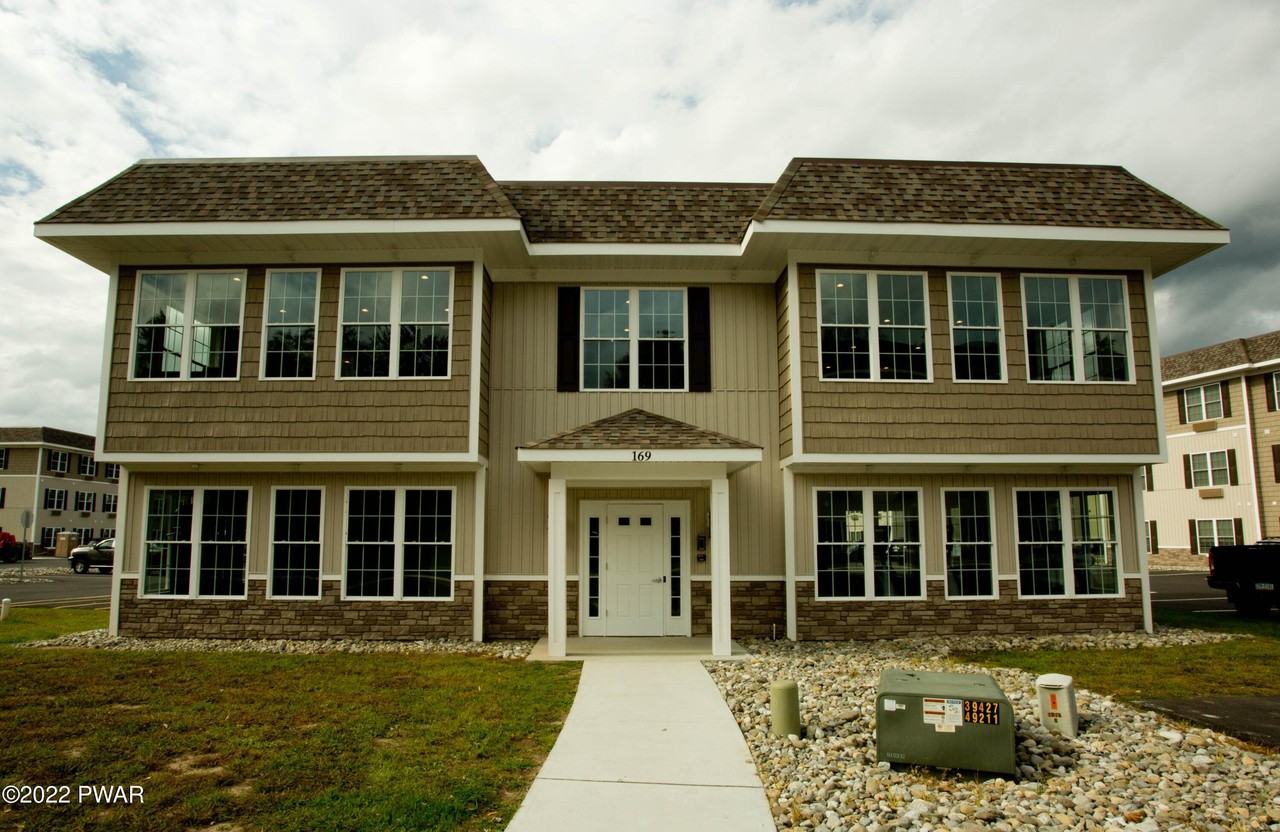 153 Paddlers Pt Apt 180 - Photo 2 of 19