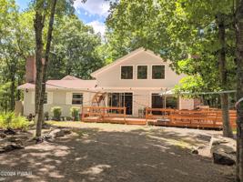 featured image of 131 Surrey Dr