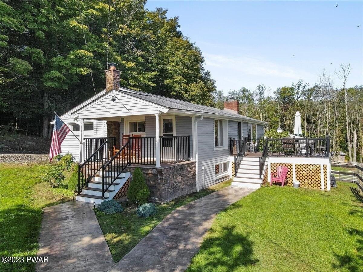 853D Spring Hill Rd - Photo 3 of 49