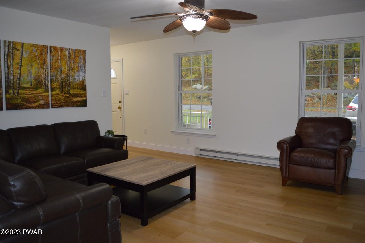 192 George Dr - Photo 5 of 28