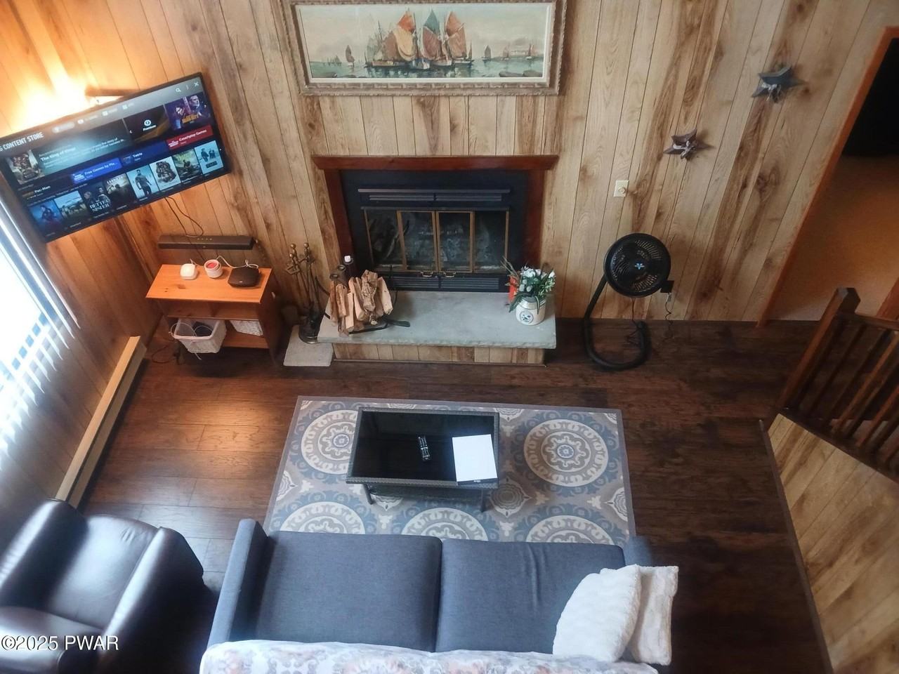 20 Woodcrest Ln - Photo 4 of 15