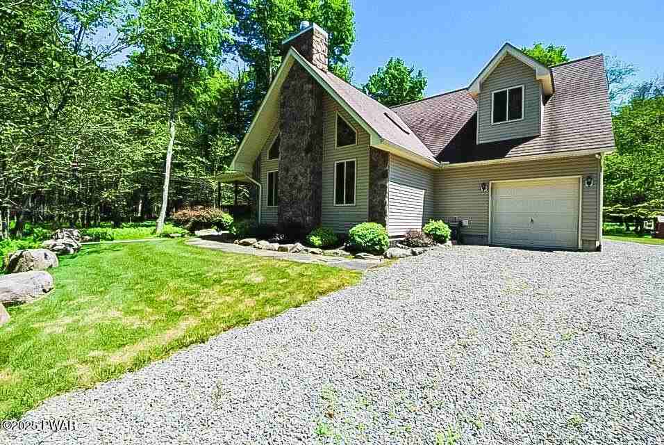 1119 Iroquois Ave - Photo 2 of 35