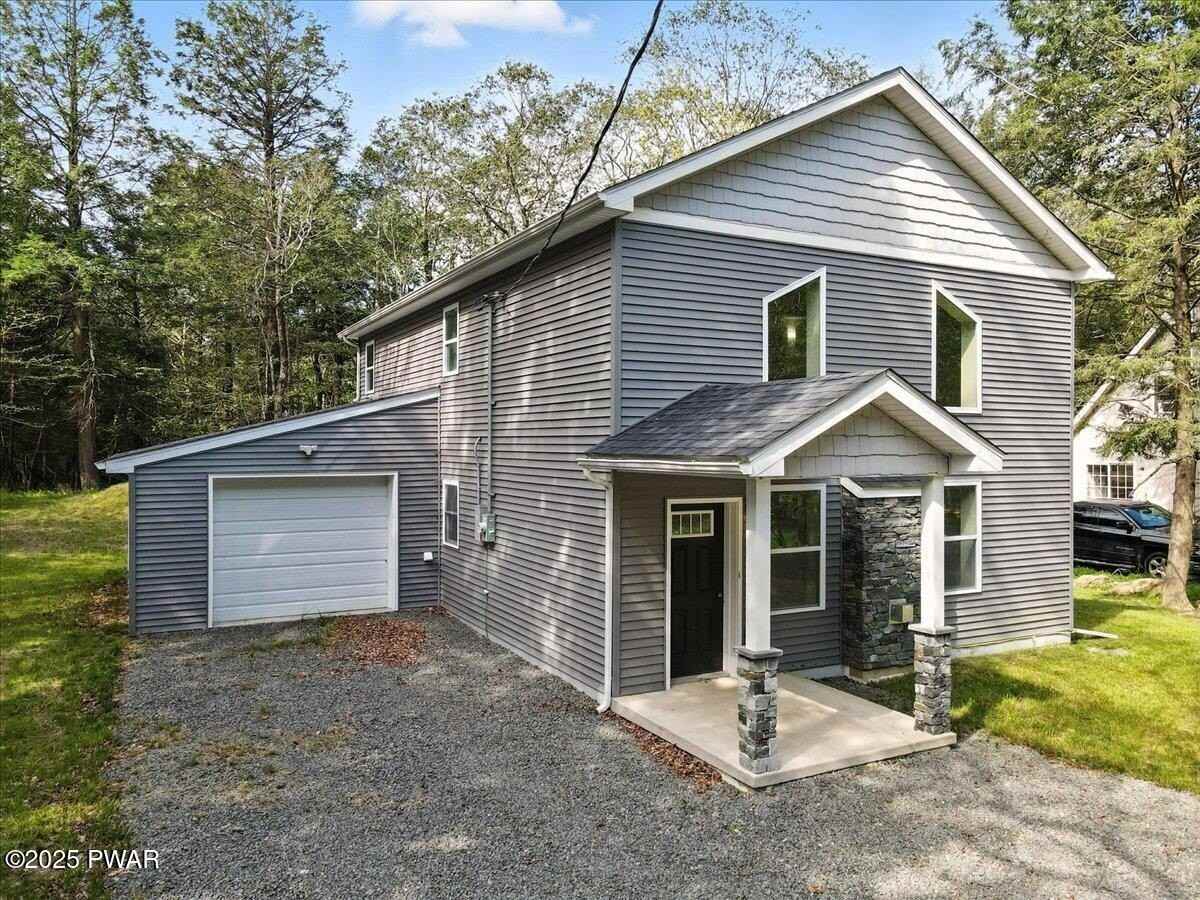 1073 Westside Dr - Photo 5 of 50