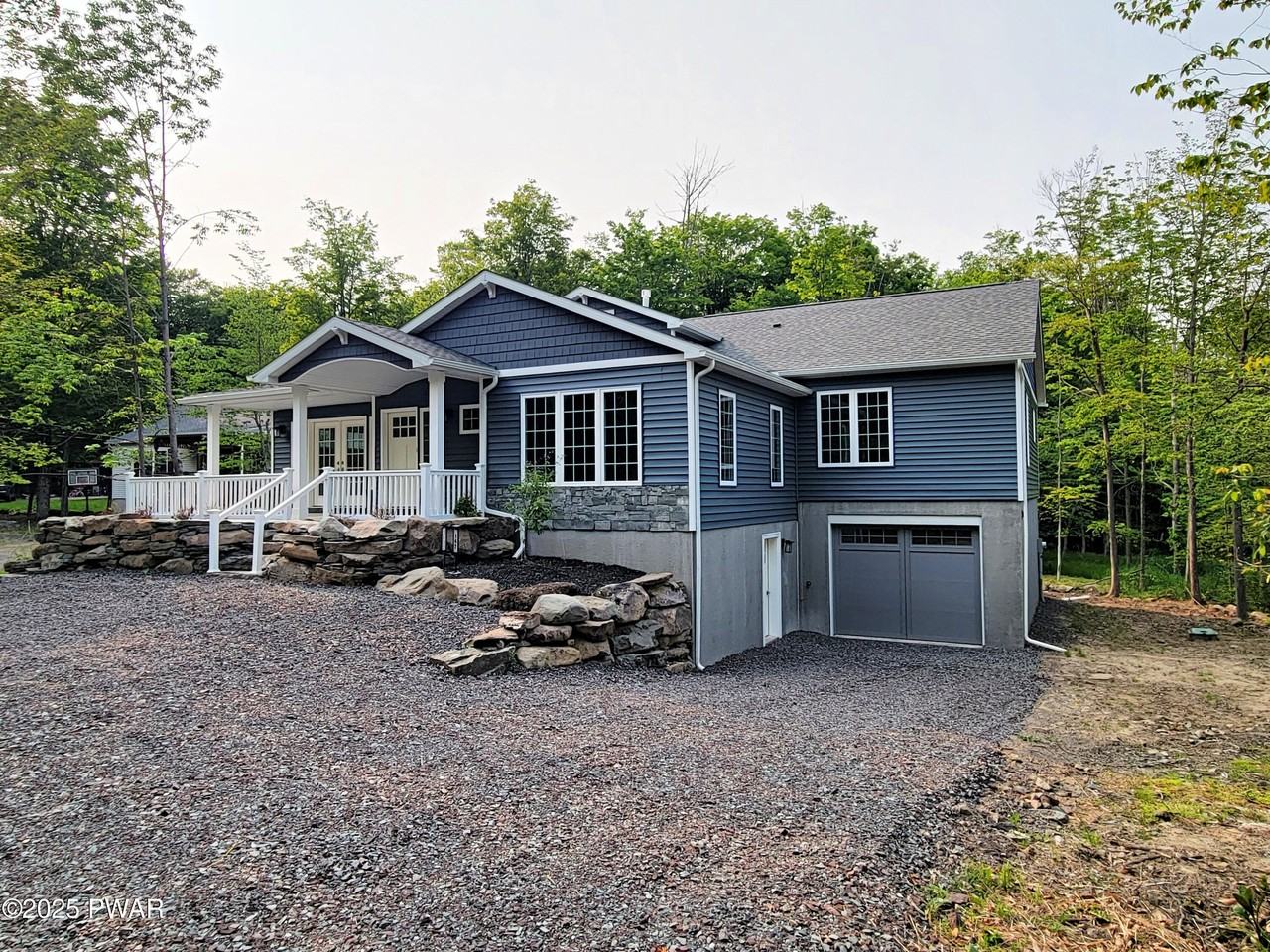 2832 Rockaway Rd - Photo 2 of 36