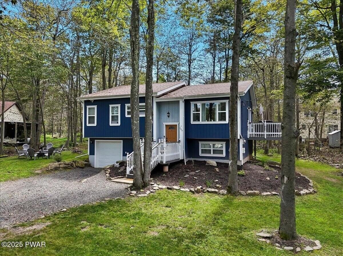 9326 Fairmount Way - Photo 2 of 33