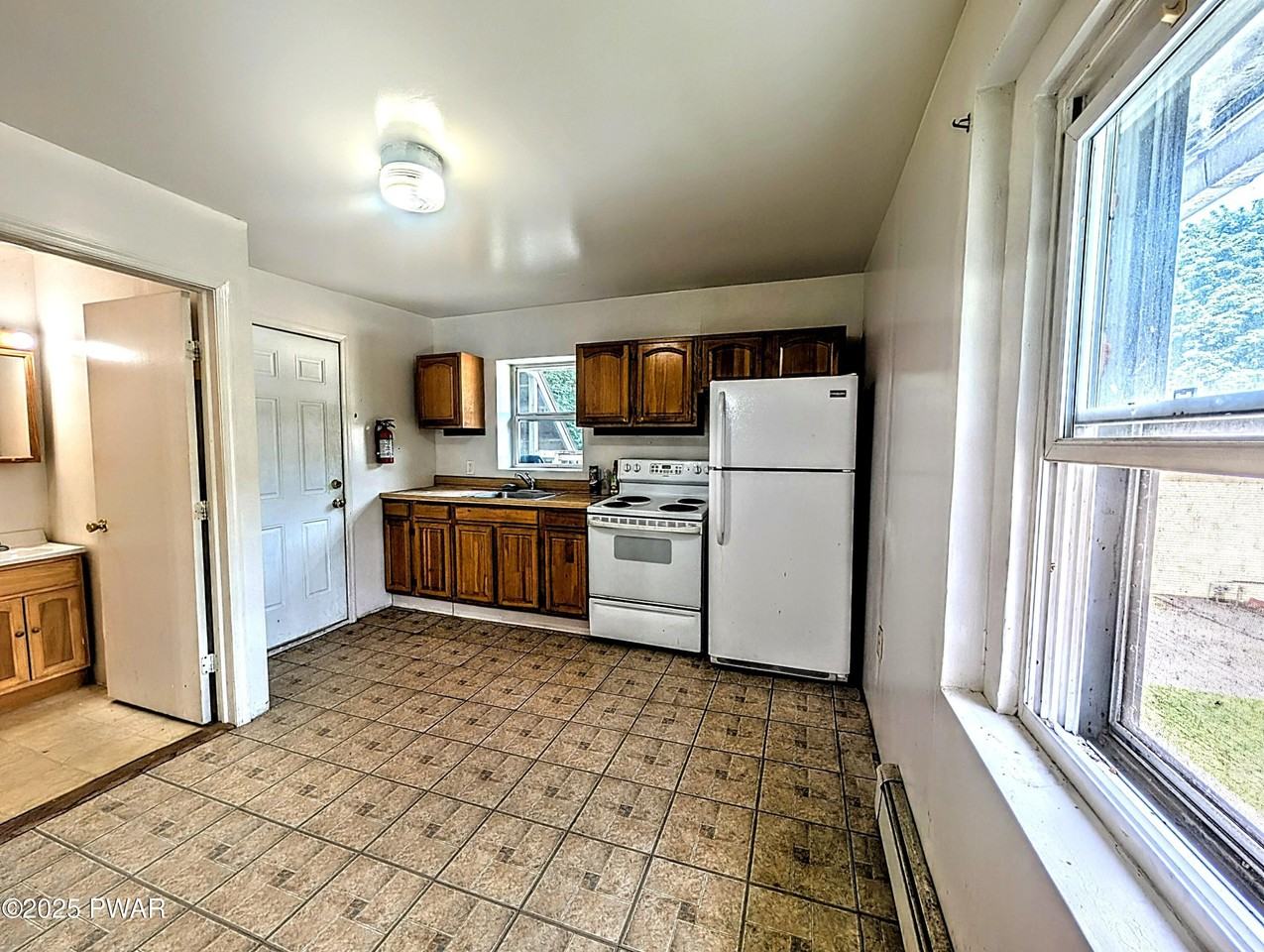 306 Bishop Ave Apt C #C - Photo 3 of 9