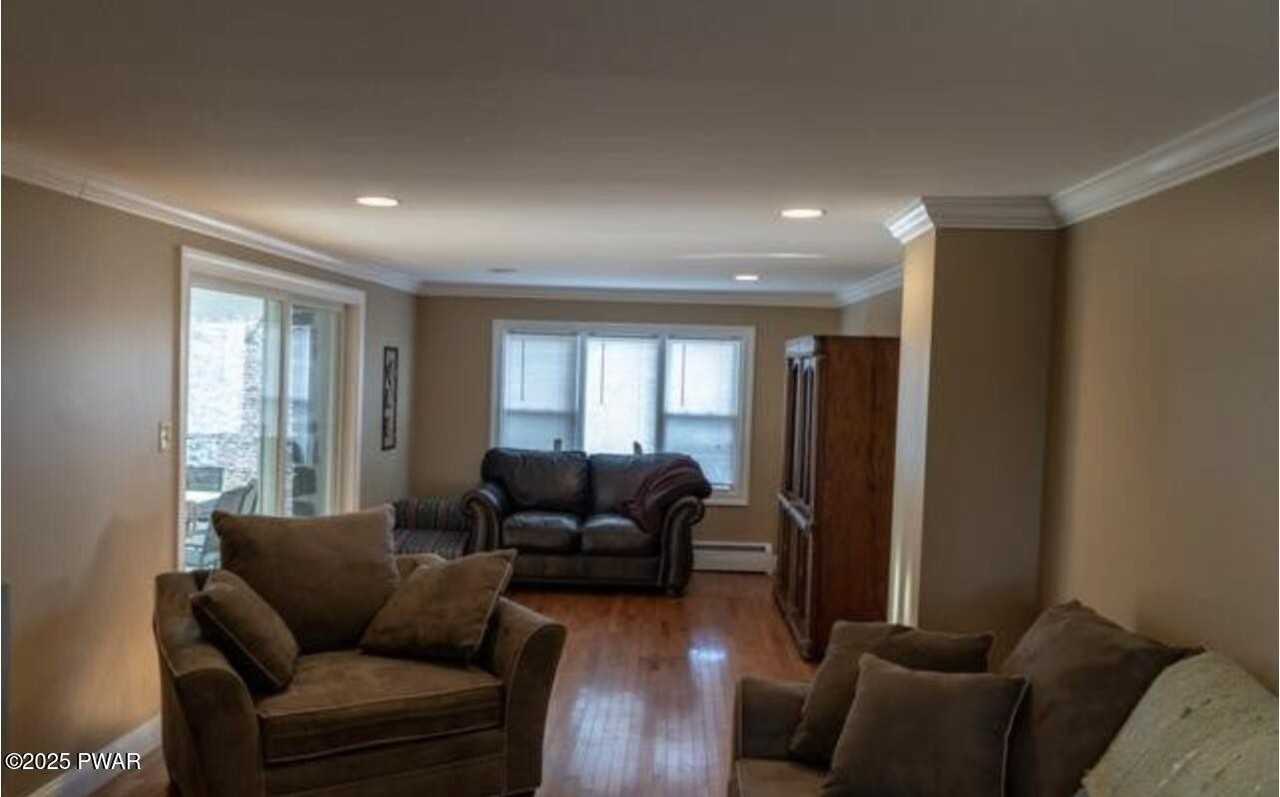 853 Spring Hill Rd - Photo 6 of 11