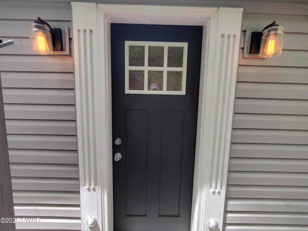 104 Radcliff Rd - Photo 3 of 12