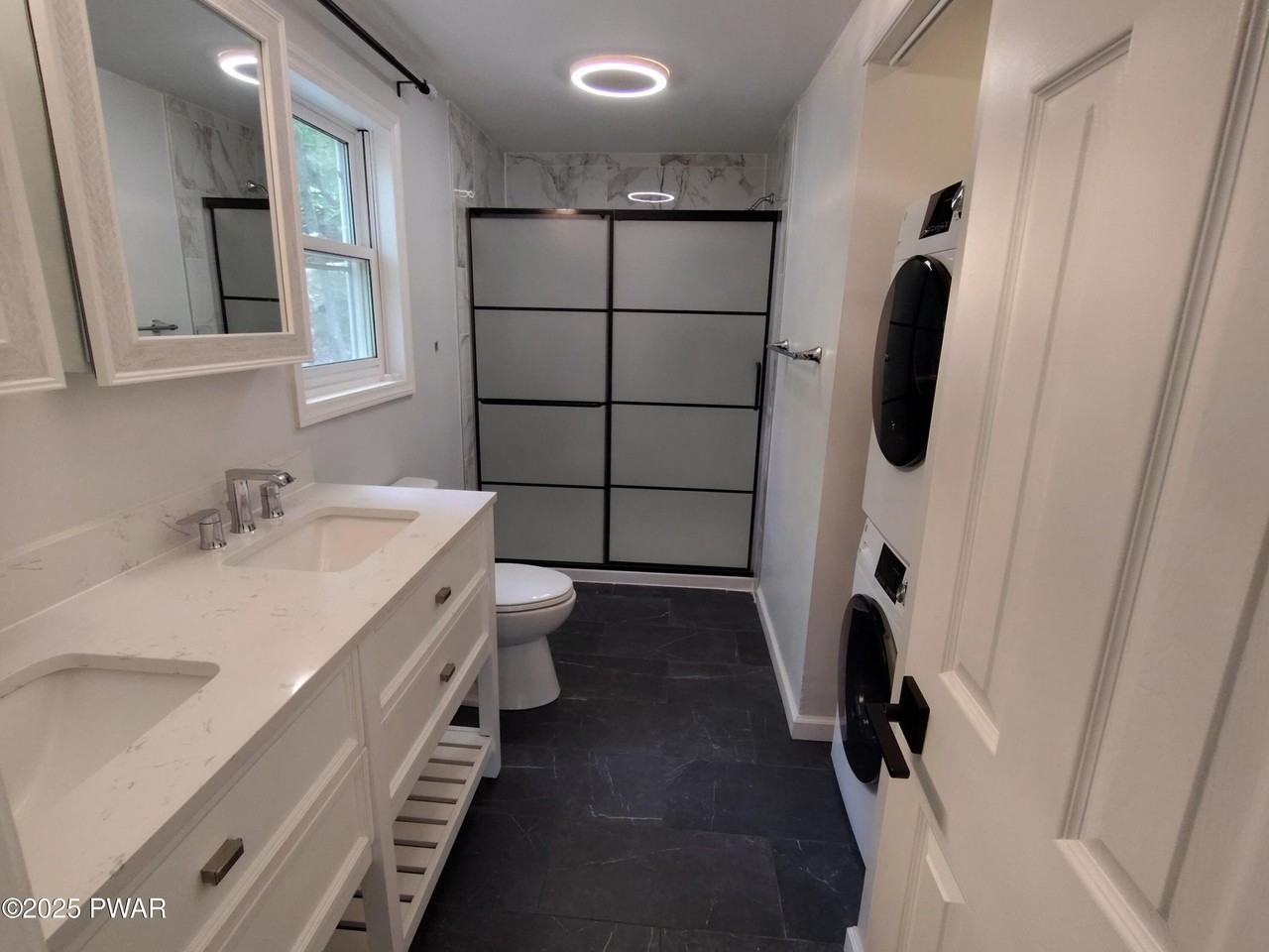 104 Radcliff Rd - Photo 6 of 12