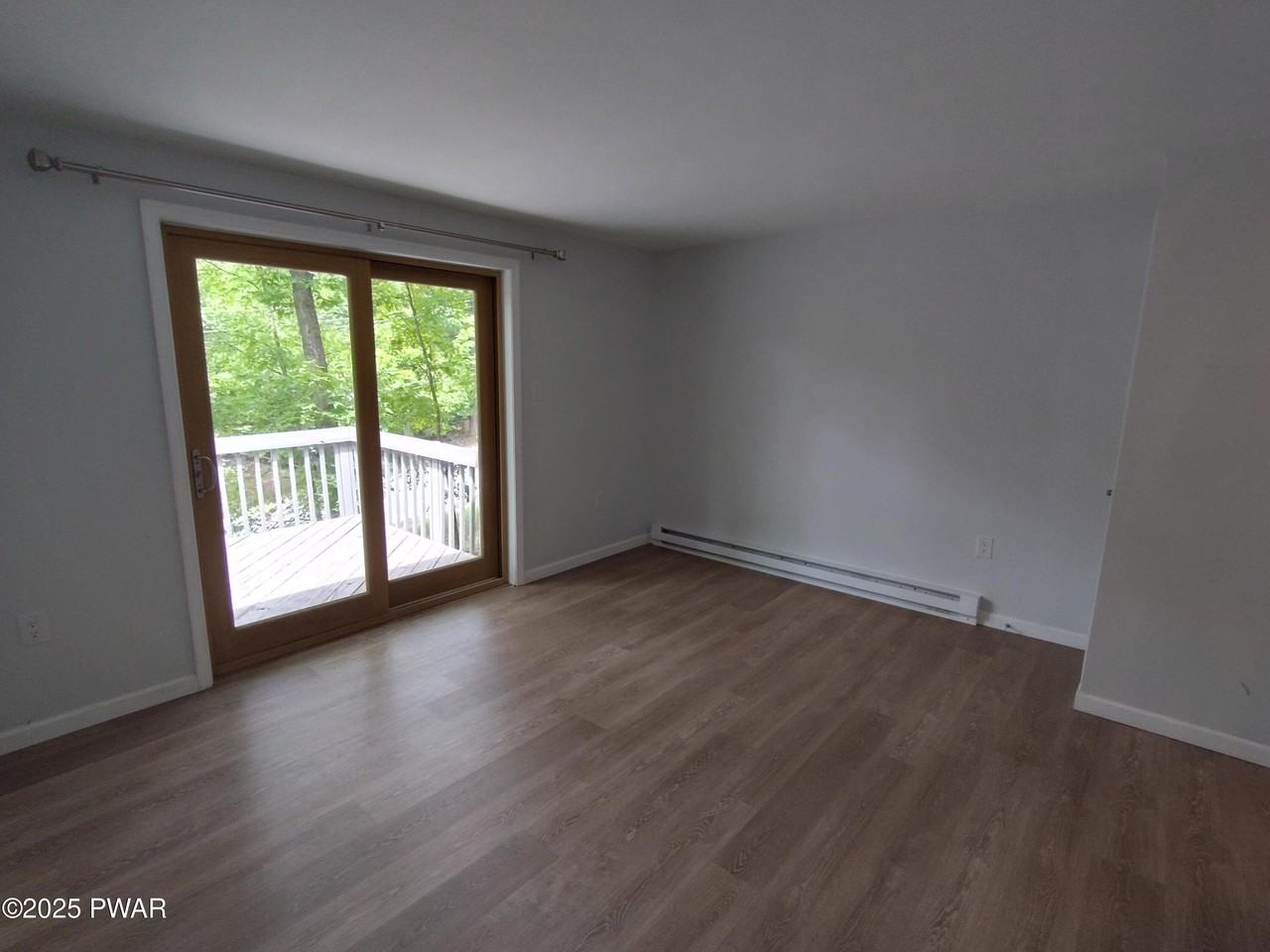 104 Radcliff Rd - Photo 7 of 12