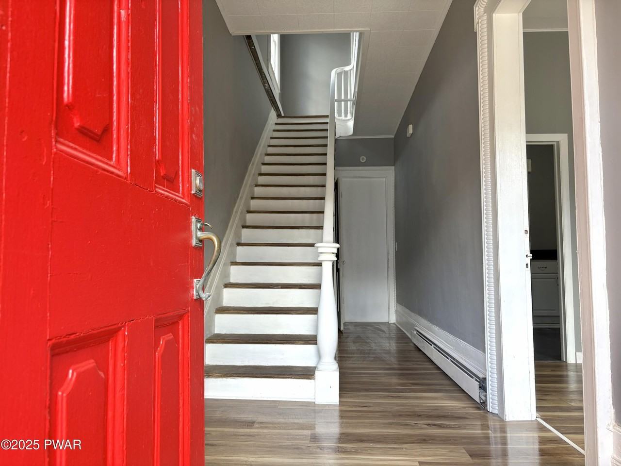 709 Church St Unit 1 #1 - Photo 4 of 27