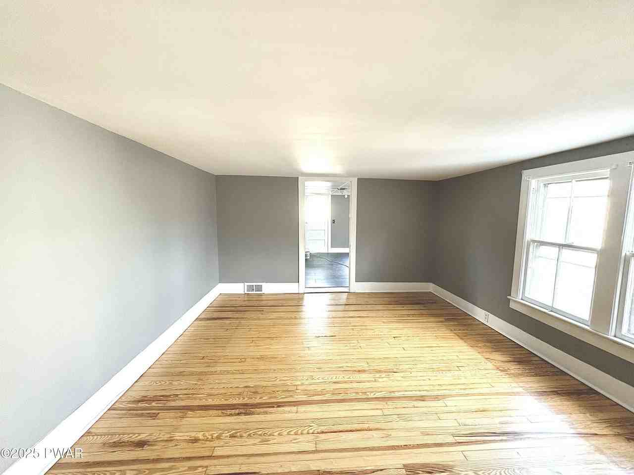 707 Church St Apt 2 #2 - Photo 6 of 19