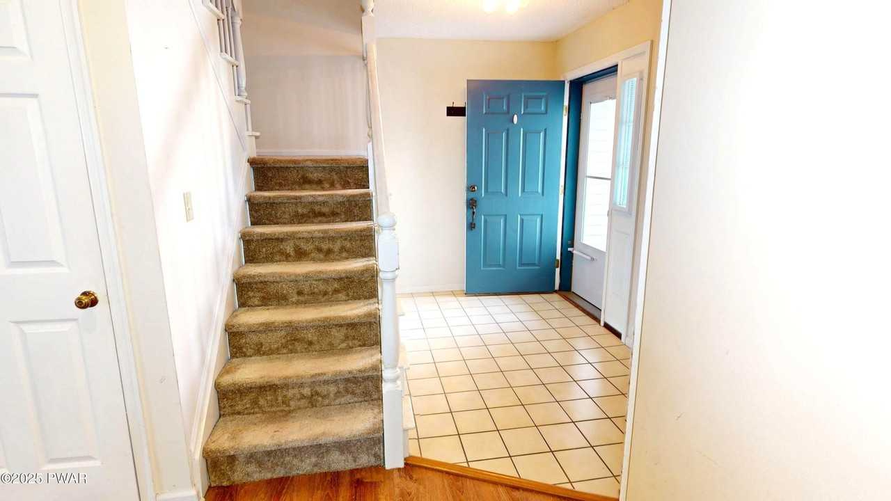 4038 Somerset Ct - Photo 3 of 34