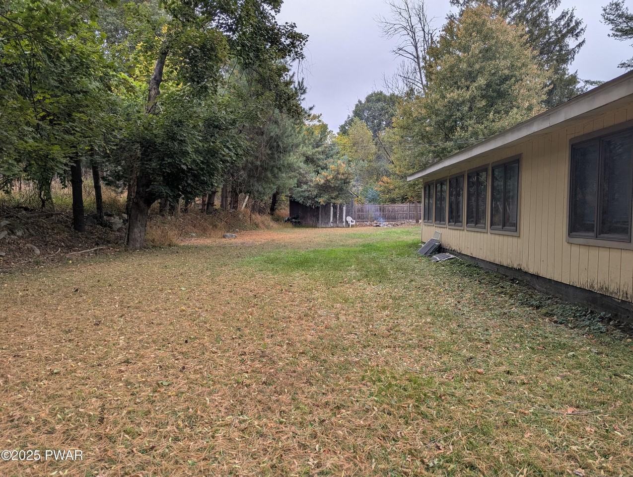 112A River Road - Photo 3 of 21